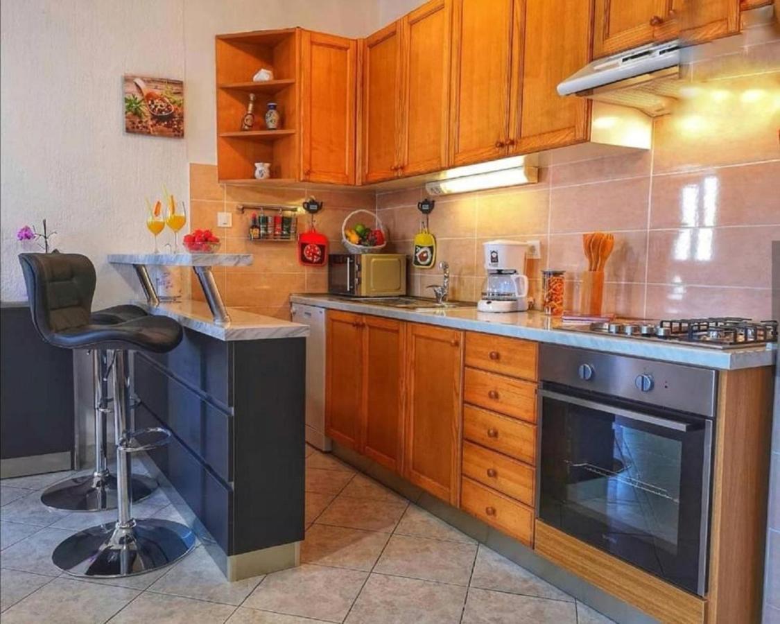 Holiday House Pasjak Sapjane Экстерьер фото
