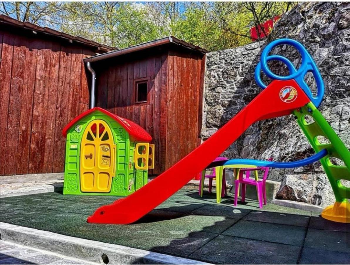 Holiday House Pasjak Sapjane Экстерьер фото